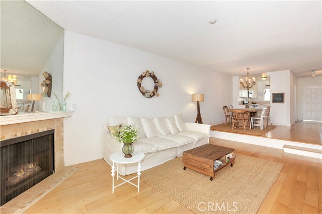 1321 Beryl Street, Redondo Beach, California 90277, 2 Bedrooms Bedrooms, ,2 BathroomsBathrooms,Residential,Sold,Beryl,SB17136124