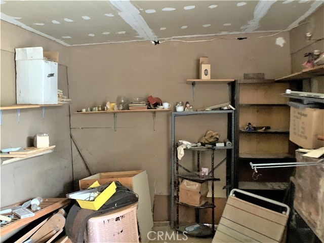 1 Bed Home for Sale in Compton, California