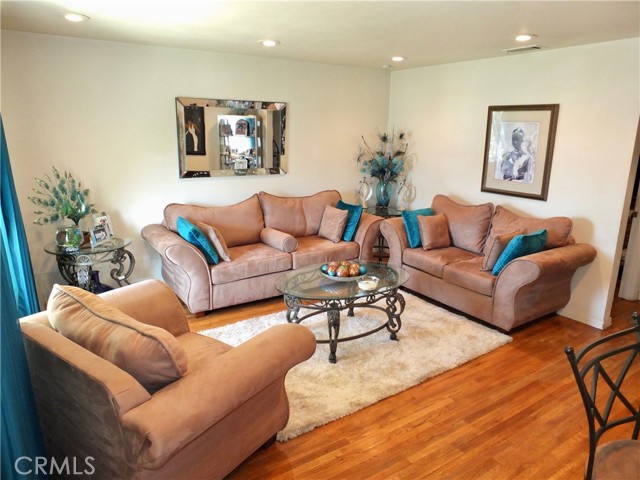 3 Bed Home for Sale in Compton, California