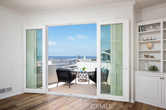 421 Highland Avenue, Manhattan Beach, California 90266, 3 Bedrooms Bedrooms, ,3 BathroomsBathrooms,Residential,Sold,Highland,SB20082553