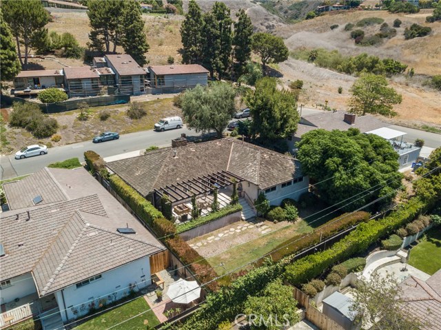 2639 Via Carrillo, Palos Verdes Estates, California 90274, 3 Bedrooms Bedrooms, ,1 BathroomBathrooms,Residential,Sold,Via Carrillo,PV18177875