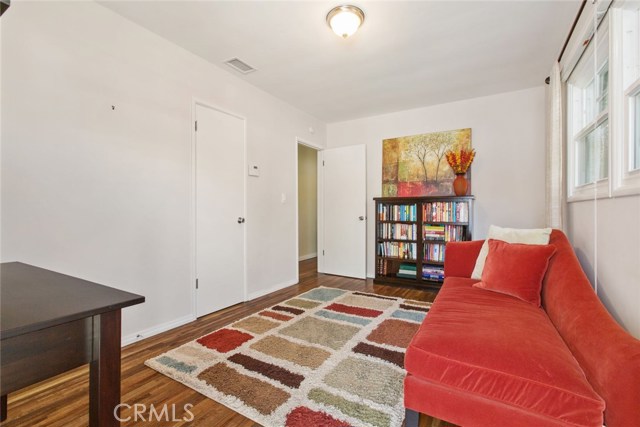 1900 Gates Avenue, Redondo Beach, California 90278, 3 Bedrooms Bedrooms, ,1 BathroomBathrooms,Residential,Sold,Gates,SB17065989