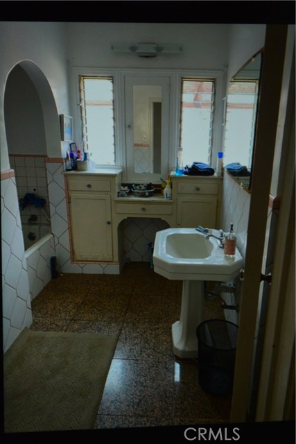 Seville, 90255, ,Commercial,For Sale,Seville,PW20175701