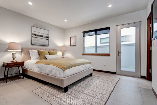 3215 Vista Drive, Manhattan Beach, California 90266, 3 Bedrooms Bedrooms, ,3 BathroomsBathrooms,Residential,Sold,Vista,SB20078547