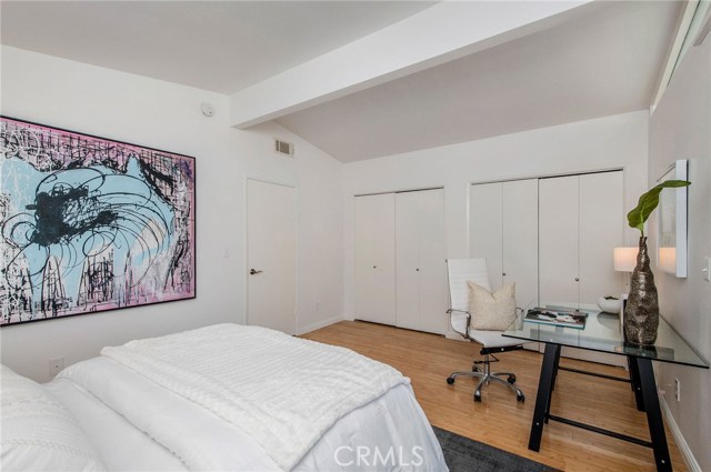 Once again.. there is nothing like a good sized room with storage and a balcony for reading and just relaxing. High ceilings and brand new paint.