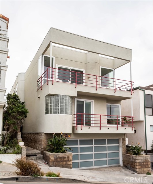 116 26th Street, Manhattan Beach, California 90266, 2 Bedrooms Bedrooms, ,2 BathroomsBathrooms,Residential,Sold,26th,SB21017134