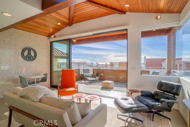 1504 Monterey, Hermosa Beach, California 90254, 3 Bedrooms Bedrooms, ,3 BathroomsBathrooms,Residential,Sold,Monterey,SB18059436