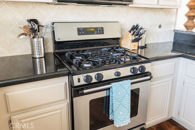 222 Guadalupe Avenue, Redondo Beach, California 90277, 4 Bedrooms Bedrooms, ,1 BathroomBathrooms,Residential,Sold,Guadalupe,SB19253760