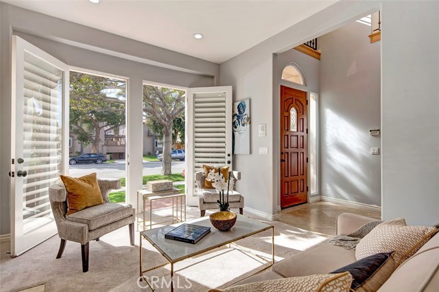 618 Broadway, Redondo Beach, California 90277, 3 Bedrooms Bedrooms, ,2 BathroomsBathrooms,Residential,Sold,Broadway,SB17101227