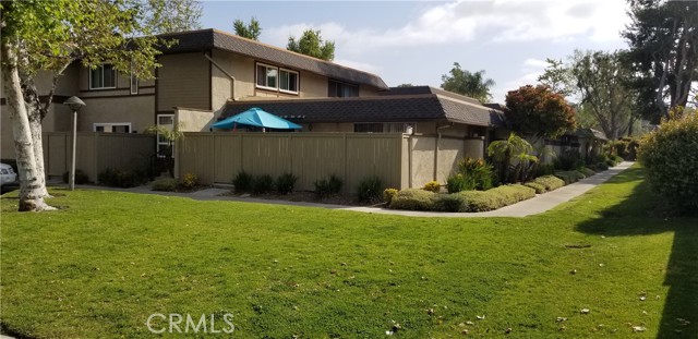 Photo of 26412 Via Damasco #13, Mission Viejo, CA 92691