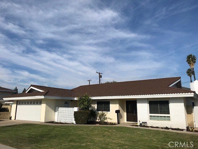 Photo of 713 Kenoak Drive, Placentia, CA 92870