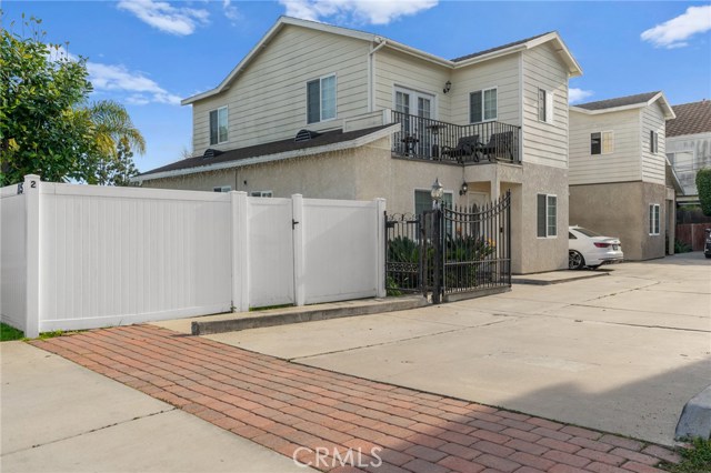 Photo of 115 Del Mar Avenue #1, Costa Mesa, CA 92627