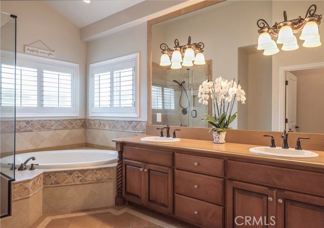 2015 Warfield Avenue, Redondo Beach, California 90278, 4 Bedrooms Bedrooms, ,3 BathroomsBathrooms,Residential,Sold,Warfield,SB20092029