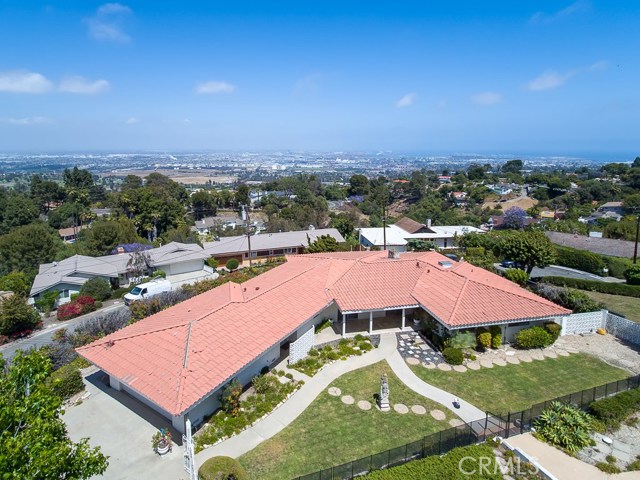 28655 Roan Road, Rancho Palos Verdes, California 90275, 3 Bedrooms Bedrooms, ,3 BathroomsBathrooms,Residential,Sold,Roan,PV18182354