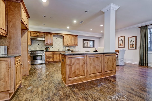 2704 Blossom Lane, Redondo Beach, California 90278, 4 Bedrooms Bedrooms, ,3 BathroomsBathrooms,Residential,Sold,Blossom,SB18168130
