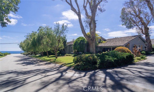 2229 Chelsea Road, Palos Verdes Estates, California 90274, 3 Bedrooms Bedrooms, ,2 BathroomsBathrooms,Residential,Sold,Chelsea,PV20075462