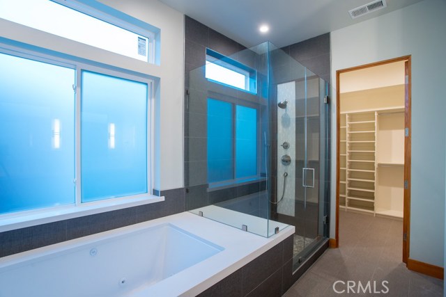 2108 Gates Avenue, Redondo Beach, California 90278, 4 Bedrooms Bedrooms, ,2 BathroomsBathrooms,Residential,Sold,Gates,SB17108544
