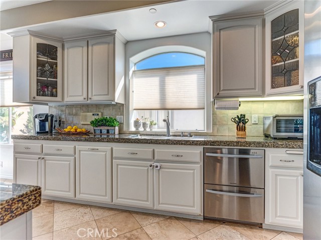 2225 Mathews Avenue, Redondo Beach, California 90278, 3 Bedrooms Bedrooms, ,2 BathroomsBathrooms,Residential,Sold,Mathews,SB20231740