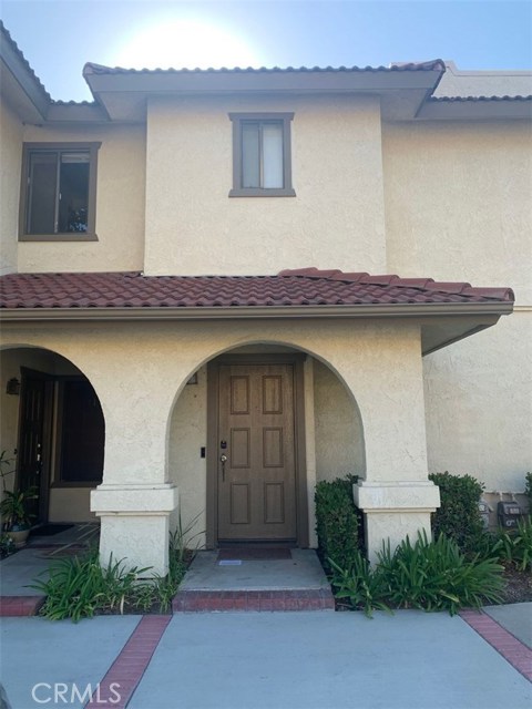 Photo of 25266 Tanoak Lane, Lake Forest, CA 92630