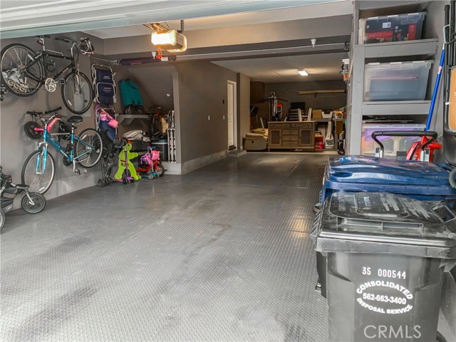 2 Bed Home for Sale in Hawthorne, California