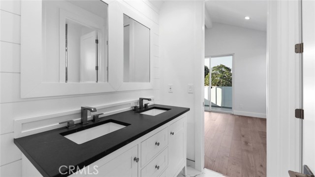 2604 Alvord Lane, Redondo Beach, California 90278, 5 Bedrooms Bedrooms, ,4 BathroomsBathrooms,Residential,Sold,Alvord,PV20209905