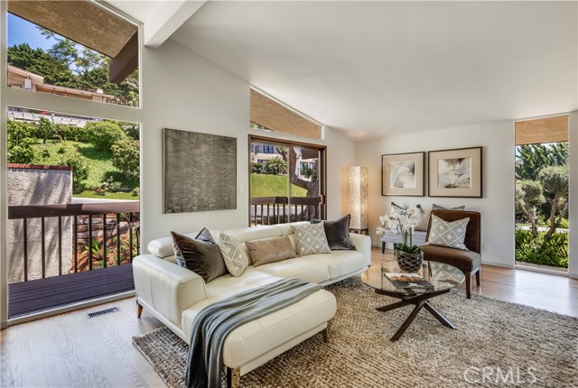 Photo of 1309 Via Zumaya, Palos Verdes Estates, CA 90274