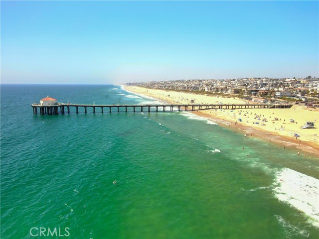 Only 2.4 miles from the Manhattan Beach Pier