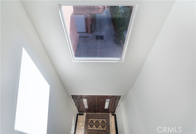 2209 Marshallfield Lane, Redondo Beach, California 90278, 4 Bedrooms Bedrooms, ,4 BathroomsBathrooms,Residential,Sold,Marshallfield,SB21029095