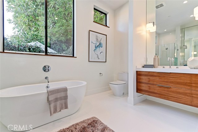 1154 6th Street, Hermosa Beach, California 90254, 4 Bedrooms Bedrooms, ,5 BathroomsBathrooms,Residential,Sold,6th,SB19225837