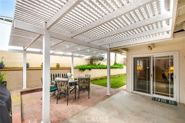 1329 Gertruda Avenue, Redondo Beach, California 90277, 3 Bedrooms Bedrooms, ,1 BathroomBathrooms,Residential,Sold,Gertruda,SB21018995