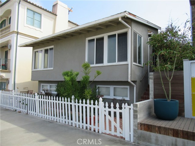 2416 The Strand, Manhattan Beach, California 90266, ,Residential Income,Sold,The Strand,SB17185123