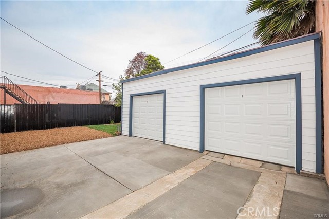  Income Home for Sale in Los Angeles, California