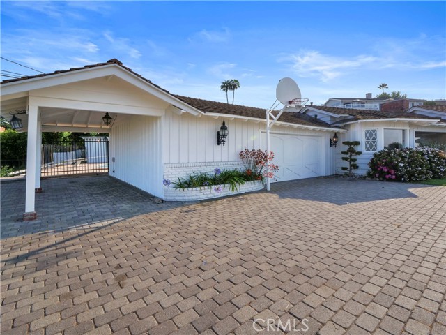 14 Mustang Road, Rancho Palos Verdes, California 90275, 3 Bedrooms Bedrooms, ,2 BathroomsBathrooms,Residential,Sold,Mustang,PV21152544