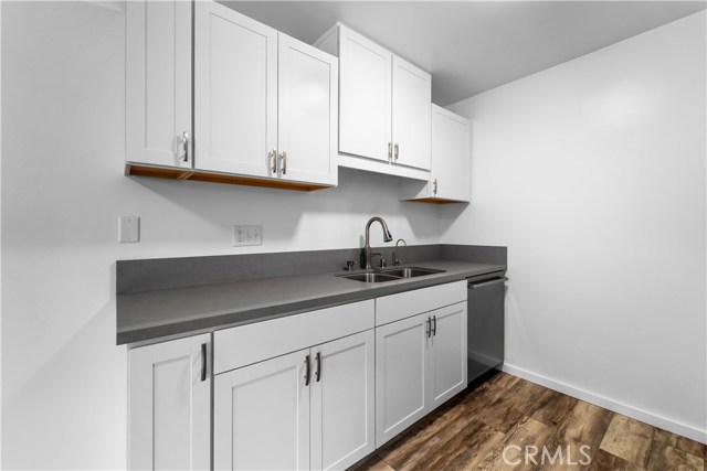 538 Avenue A, Redondo Beach, California 90277, 1 Bedroom Bedrooms, ,1 BathroomBathrooms,Residential,Sold,Avenue A,SB21018007