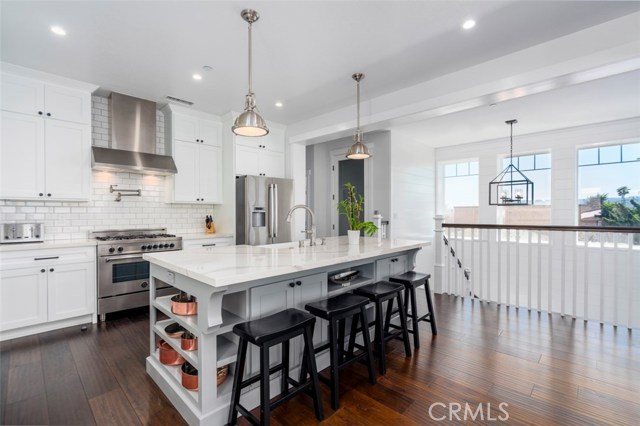 216 Prospect Avenue, Redondo Beach, California 90277, 4 Bedrooms Bedrooms, ,4 BathroomsBathrooms,Residential,Sold,Prospect,SB20103008