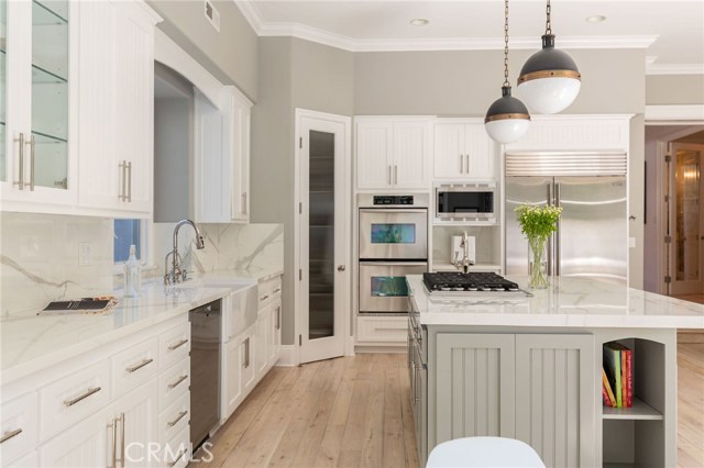 2805 Palm Avenue, Manhattan Beach, California 90266, 5 Bedrooms Bedrooms, ,4 BathroomsBathrooms,Residential,Sold,Palm,SB19212306