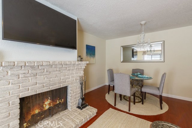 1140 Manhattan Beach Boulevard, Manhattan Beach, California 90266, 2 Bedrooms Bedrooms, ,3 BathroomsBathrooms,Residential,Sold,Manhattan Beach,SB17069886