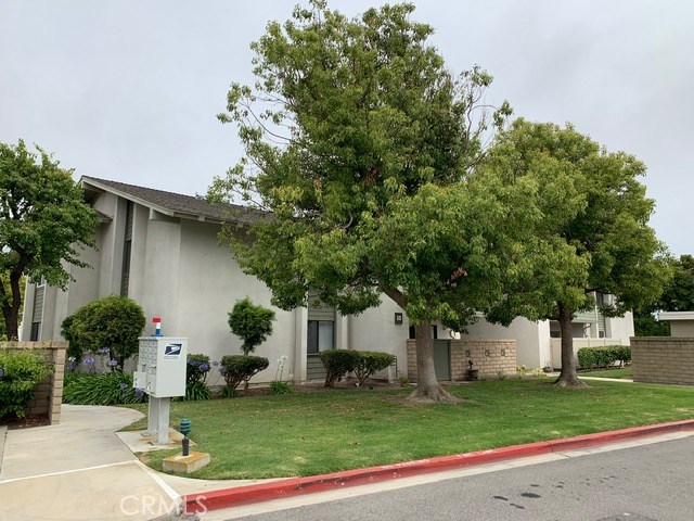 8644 Portola Court