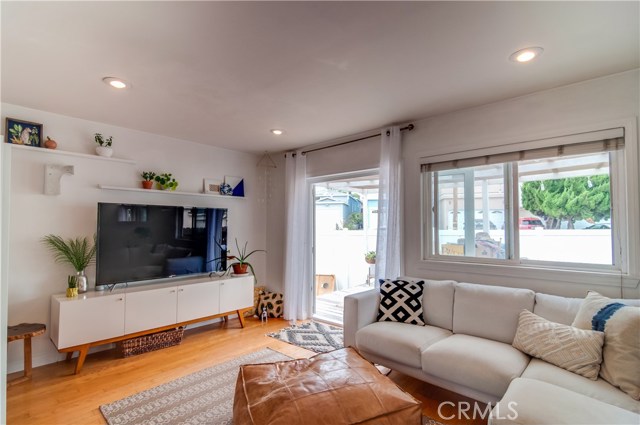 Family Room that opens to backyard deck