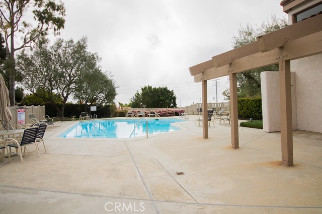 11 Seaview Drive, Rolling Hills Estates, California 90274, 3 Bedrooms Bedrooms, ,3 BathroomsBathrooms,Residential,Sold,Seaview,SB17072749
