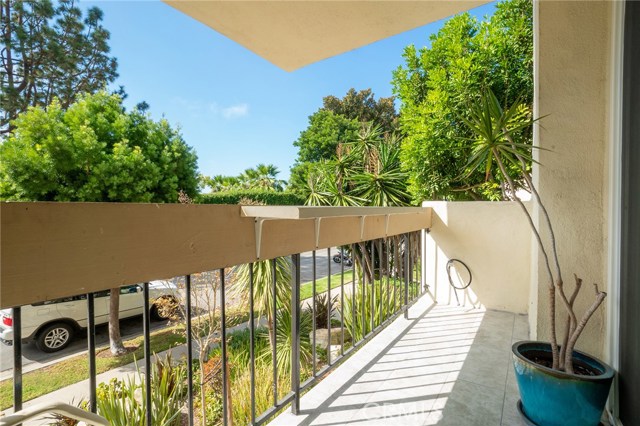 5965 Peacock Ridge Road, Rancho Palos Verdes, California 90275, 2 Bedrooms Bedrooms, ,2 BathroomsBathrooms,Residential,Sold,Peacock Ridge,SB20007082