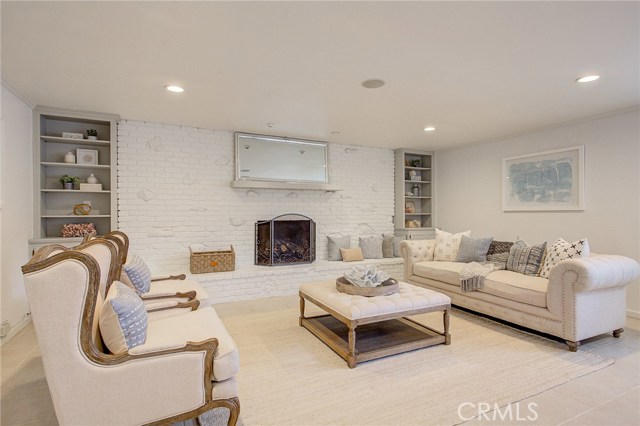 1010 Firmona Avenue, Redondo Beach, California 90278, 4 Bedrooms Bedrooms, ,2 BathroomsBathrooms,Residential,Sold,Firmona,SB19217581