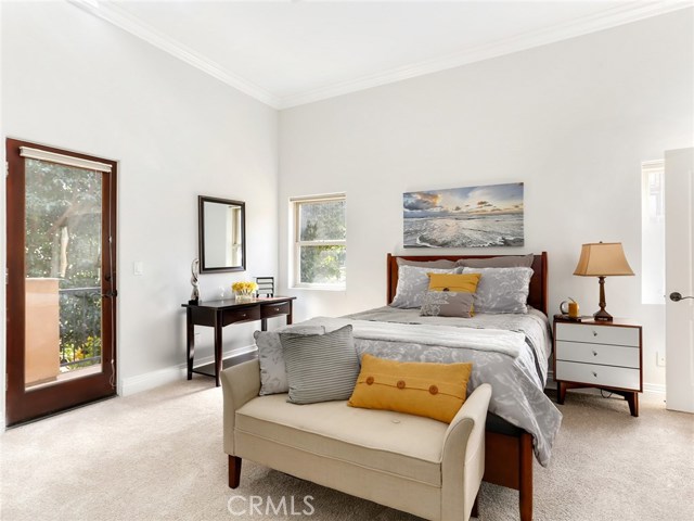 512 Juanita Avenue, Redondo Beach, California 90277, 3 Bedrooms Bedrooms, ,3 BathroomsBathrooms,Residential,Sold,Juanita,SB17222530