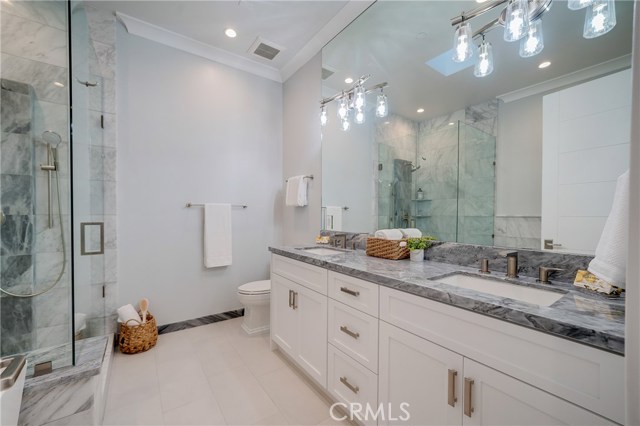 111 Vista Del Mar, Redondo Beach, California 90277, 3 Bedrooms Bedrooms, ,2 BathroomsBathrooms,Residential,Sold,Vista Del Mar,SB20122409