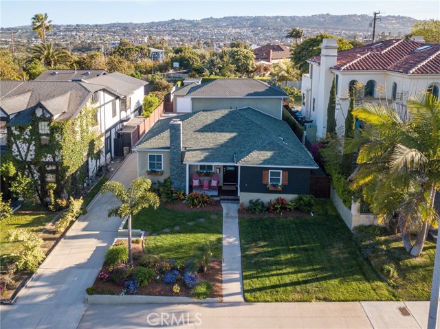714 Avenue D, Redondo Beach, California 90277, 4 Bedrooms Bedrooms, ,1 BathroomBathrooms,Residential,Sold,Avenue D,SB19123444