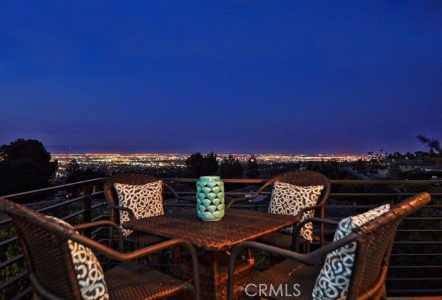 904 Via Nogales, Palos Verdes Estates, California 90274, 4 Bedrooms Bedrooms, ,4 BathroomsBathrooms,Residential,Sold,Via Nogales,PV18159668