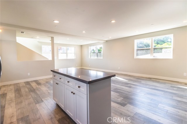  Income Home for Sale in Los Angeles, California