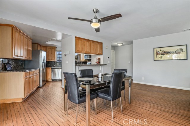 18200 Kingsdale Avenue, Redondo Beach, California 90278, 3 Bedrooms Bedrooms, ,3 BathroomsBathrooms,Residential,Sold,Kingsdale,SB21015775