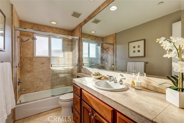 2202 Plant Avenue, Redondo Beach, California 90278, 4 Bedrooms Bedrooms, ,2 BathroomsBathrooms,Residential,Sold,Plant,SB19057901