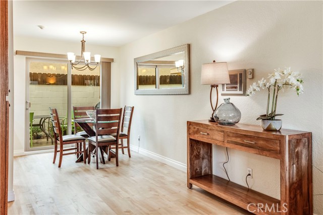 1817 Marshallfield Lane, Redondo Beach, California 90278, 2 Bedrooms Bedrooms, ,1 BathroomBathrooms,Residential,Sold,Marshallfield,PV19025595